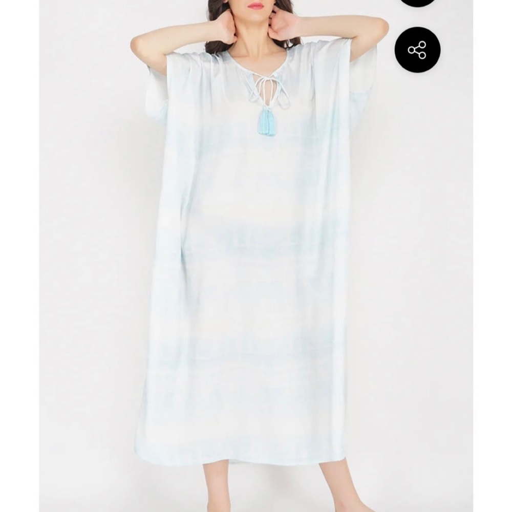 America‎ and Beyond SOOTHING SEA TIE DYE MAXI COVER UP - NWT